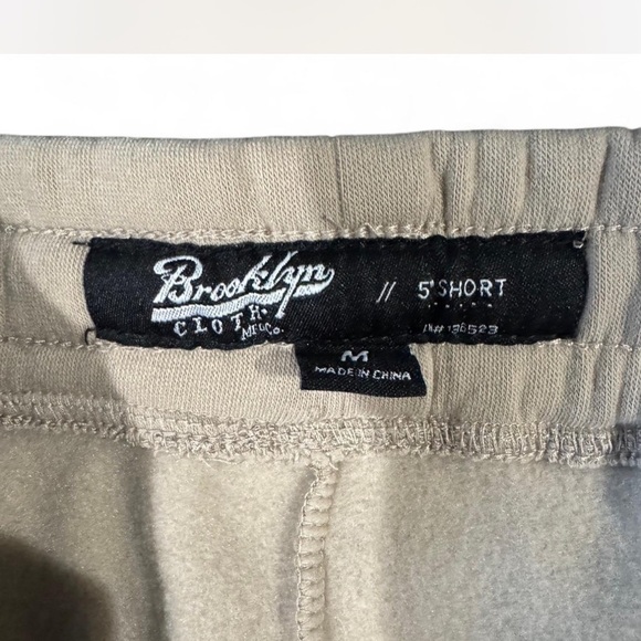 Brooklyn Cloth Tan Athletic Shorts Relaxed Fit - Picture 3 of 4